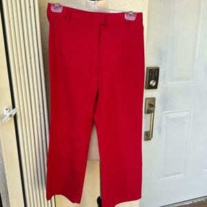 CHARLOTTE RUSSE. Red Capri Pants. Size Large.